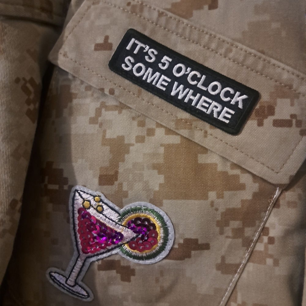MILITARY Repurposed Authentic Digital Jacket - Picture 7 of 7